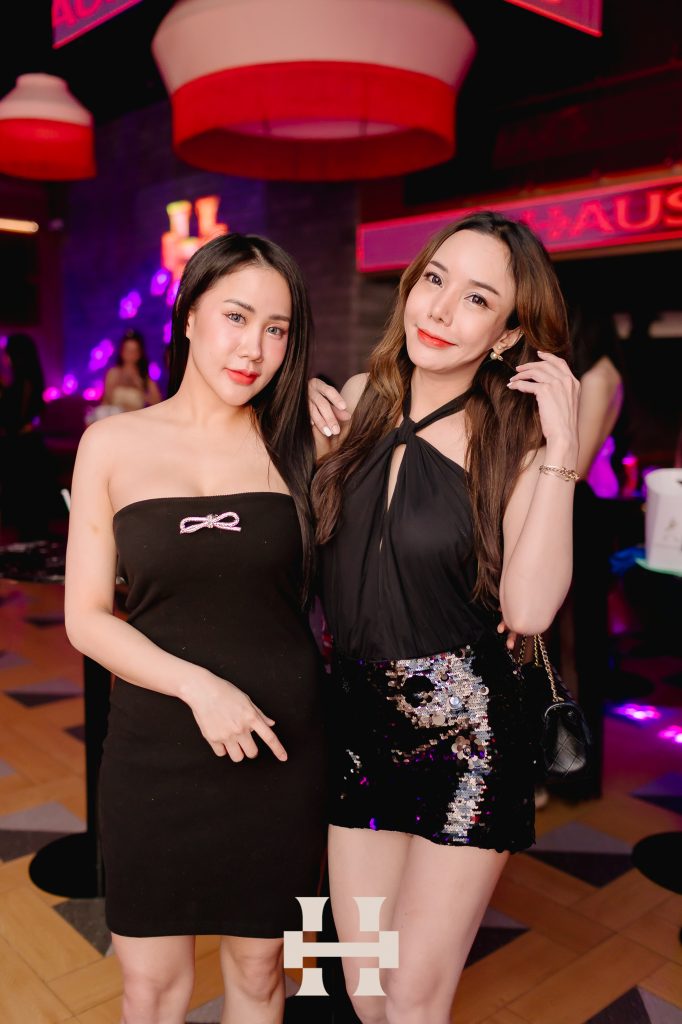 รีวิว HAUS BKK ย่านทองหล่อ เอกมัย