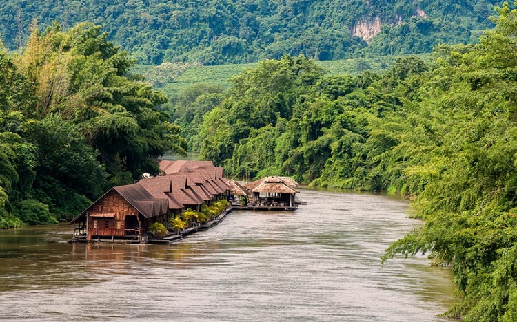 สถานที่ผ่อนคลายในยามราตรี